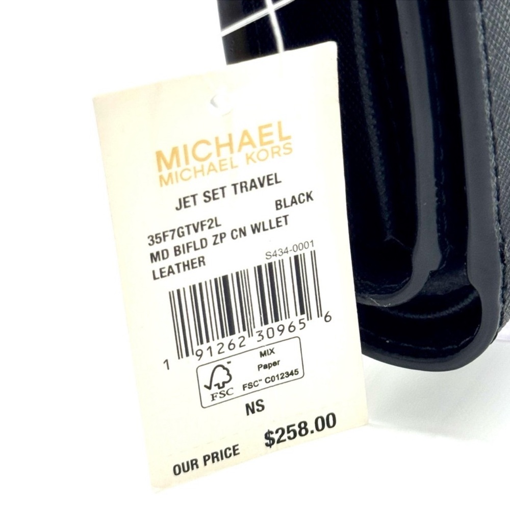 Michael Kors Medium Jet Set Travel Zip Chain Bifold Wallet - Brown Signature - Picture 9 of 9